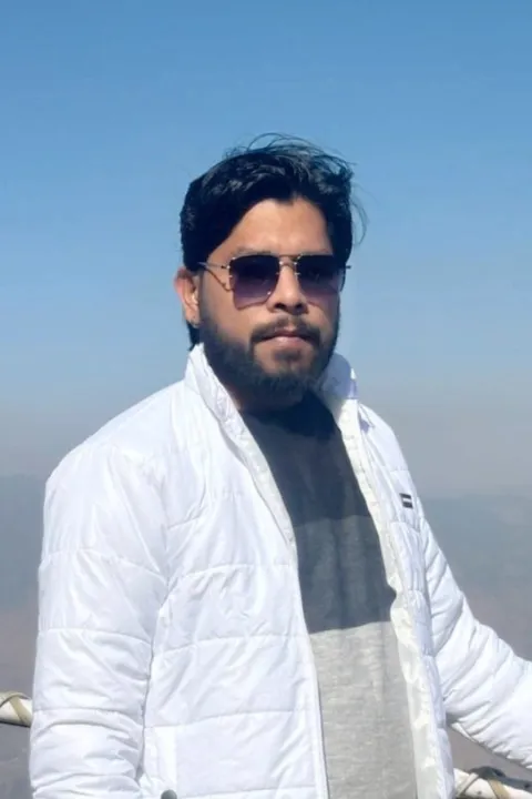 Prince  — Sales Manager 